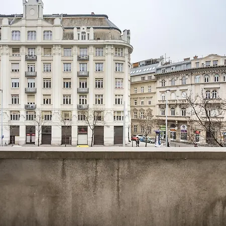Whitefield Apartment Budapest